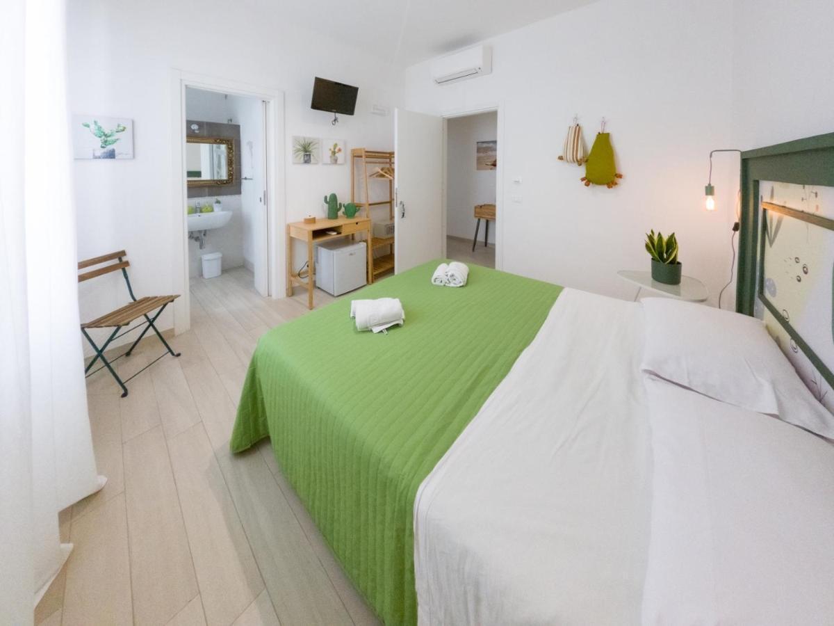 Donna Maria B&B Favignana Exteriör bild