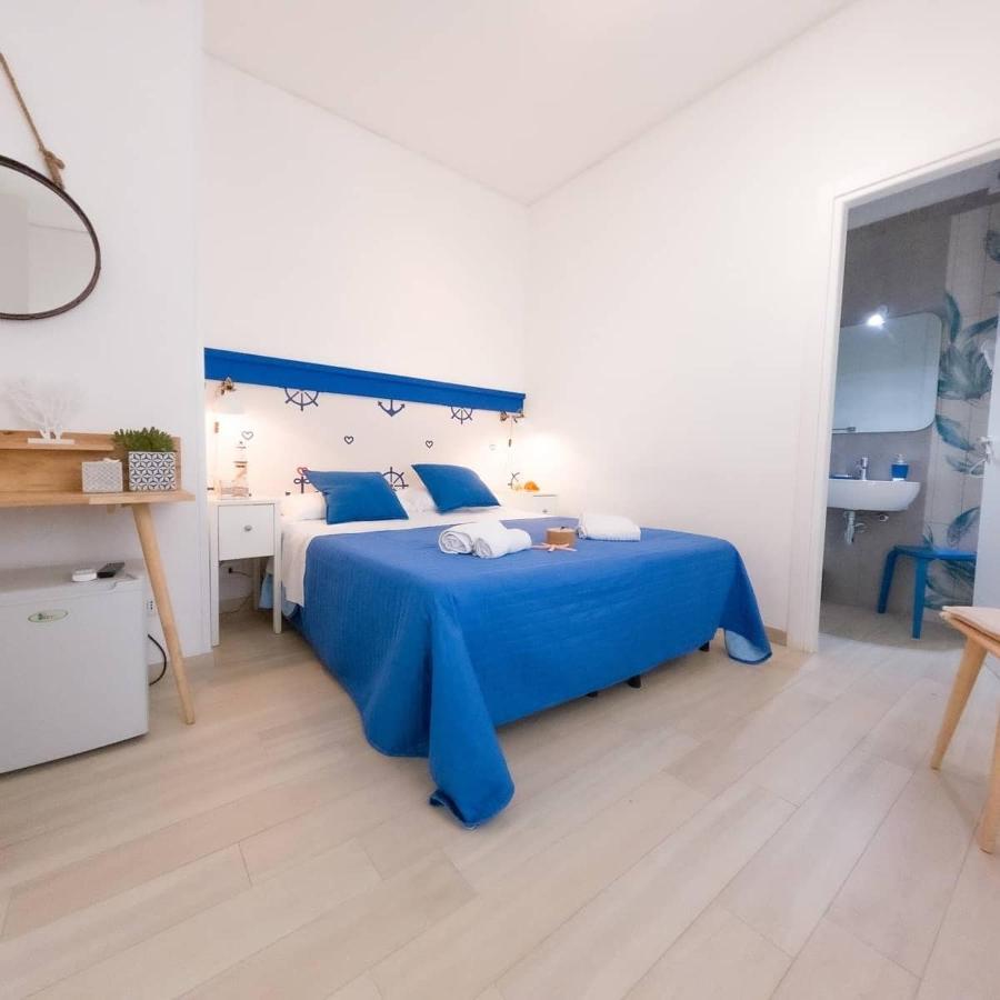 Donna Maria B&B Favignana Exteriör bild
